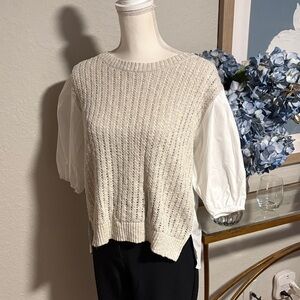 Crochet knit and white Poplin cotton blouse with balloon sleeves. Size small.
